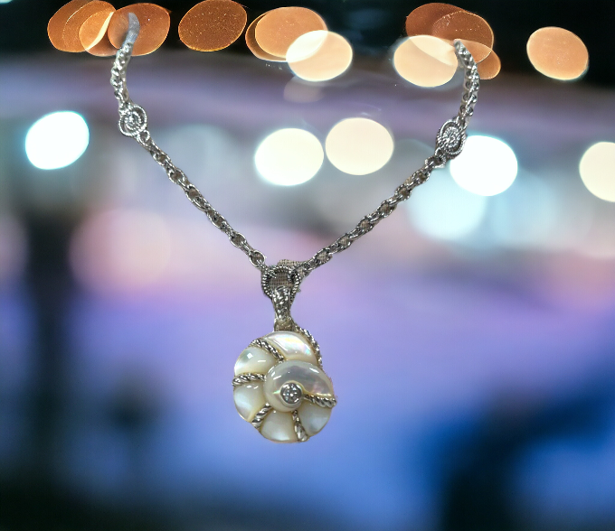 Judith Ripka Nautilus Seashell Sterling Pendant Silver 16 inch Necklace New BOX - $186.99