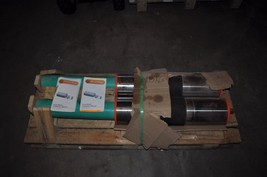 NEW Van Der Graaf .75 HP Conveyor Drum Motor LOT of 2  Model# TM160A30-475 - £1,494.58 GBP