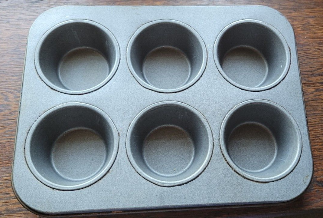 Unbranded Metal 6 Cupcake Pan Muffins Bread Baking Cooking Craft Organiz... - $8.99