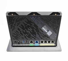 ASUS RT-AX86U Pro AX5700 Dual Band Wireless Gaming Router image 5