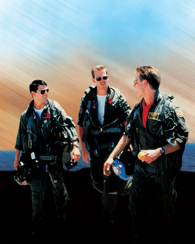 Top Gun Tom Cruise Whip Hubley Anthony Edwards Canvas All Walking Together - $69.99