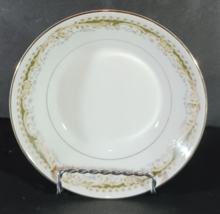 Queen Anne Signature Collection Berry Bowl Green Fine China - $5.69