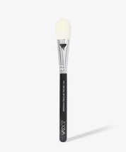 114 Eye / Face Brushes: 114 luxe face focus 114 DETAIL SETTING POWDER BRUSH - $17.81