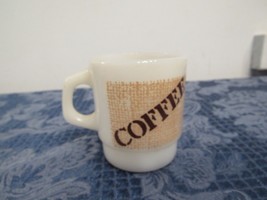 Vintage Anchor Hocking Oven Proof Coffee Mug Burlap Milk Glass  - £11.95 GBP