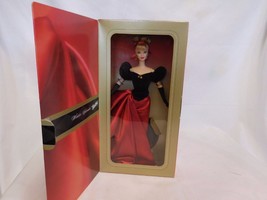 Mattel Barbie &quot;Winter Splendor&quot; Avon 1998 Special Edition Nib - £34.04 GBP