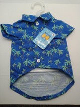 Buttons &amp; Bones Hawaiian Shirt Dog Apparel, Size Small - $12.12