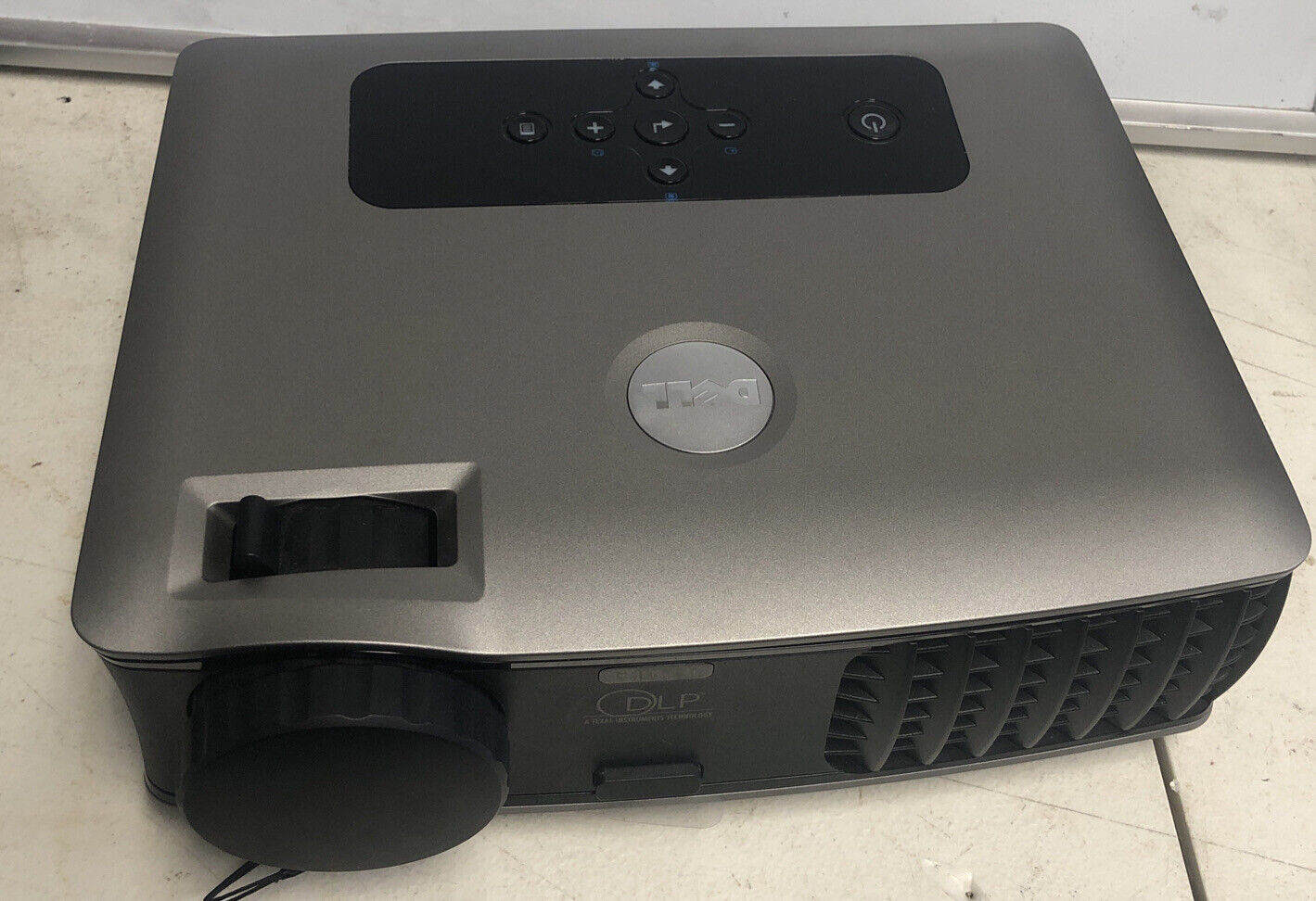 Primary image for Dell 2400MP DLP Home Theater/Office Projector