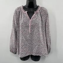 Chelsea &amp; Violet Womens Gray Pink White Popover Blouse Top Size Small SM - £13.12 GBP