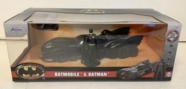 NEW Jada Toys 98260 Batman 1989 Movie BATMOBILE 1:24 Scale Vehicle with Figure - £28.52 GBP