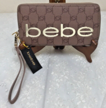 Bebe Brielle Wristlet Organizer Wallet #E10-4017 - £26.69 GBP