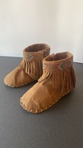 Stuart Weitzman Baby Poco Fringe Bootie Shoes Tan Size 4 Moccasins Beaded - $16.69