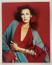 Lynda Carter Signed Autographed Glossy 8x10 Photo - £47.95 GBP