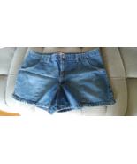 Old Navy women&#39;s blue jean shorts size 20  - £8.78 GBP