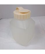 Rubbermaid Servin Saver 1 Pint Drink Bottle Container 0229 Almond Lid Vi... - €13,02 EUR