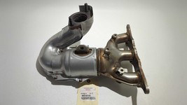 New OEM Exhaust Manifold Catalytic Converter 2004-2006 Galant V6 MN180143 RH - £388.44 GBP