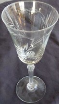 Beautiful Vintage Etched Glass Wine Stemmed Goblet – Gorgeous Stem – Vgc - £21.30 GBP
