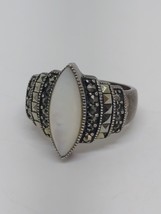 Vintage Sterling Silver 925 Mother Of Pearl Marcasite Ring Size 7 - £23.72 GBP