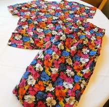 Chaus Women&#39;s Ladies 2 Pc Set Skirt Blouse Floral Multicolored Size L large GUC - £20.63 GBP