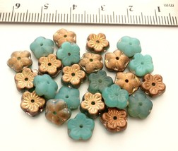 25 8 x 3 mm Flat Flower Beads: Matte - Milky Peridot/Apollo - $1.78