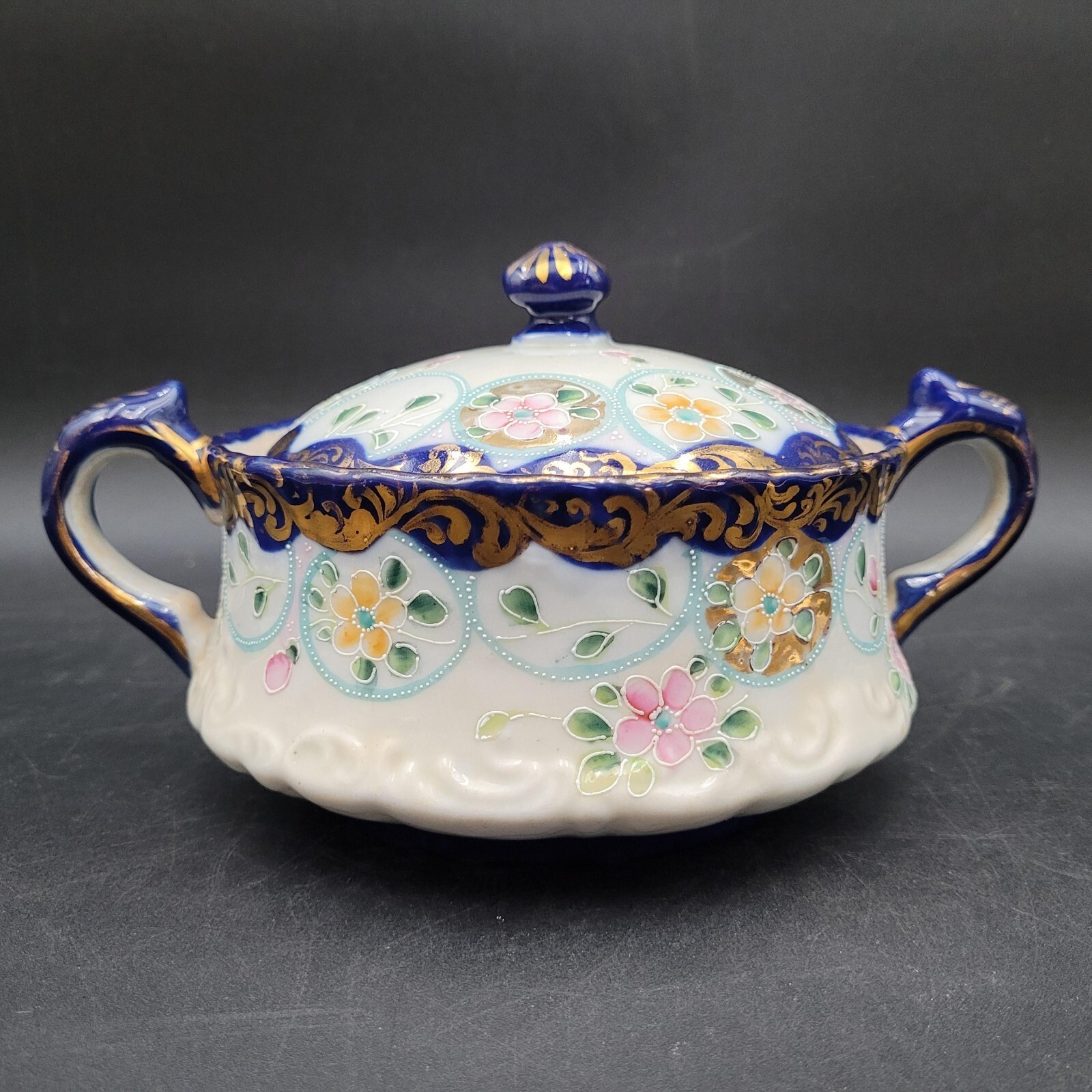 Antique Ceramic Hand Painted Floral Flow Blue Handled Bowl w/Lid Gold Gi... - £22.36 GBP