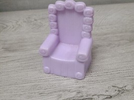 DORA THE EXPLORER Castle Dollhouse Replacement Purple Throne Chair 2005 - $4.50