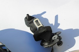 2004-07 BMW 530i FRONT RIGHT PASSENGER SEAT BELT R1559 image 5