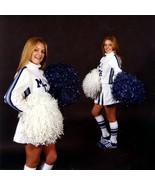 Vintage High School Cheerleader / Pom Poms 1970&#39;s Original Snapshot  - $129.41 MXN