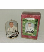 Hallmark Keepsake 2001 NASCAR Dale Jarrett #88 Unofficial Series Ornament  - £3.09 GBP