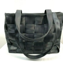 Harveys California Medium Black Seatbelt Bag - £37.34 GBP
