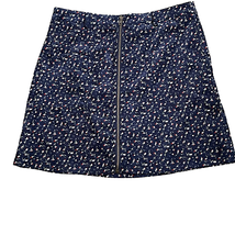 Francesca&#39;s Skirt Size XL Blue Floral Ditzyprint Thin Wale Corduroy 32X18.5 - £15.63 GBP