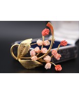 Vintage Carved Coral Flower Brooch – Gold Tone Leaves – Excellent Condition - $1,676.87 MXN