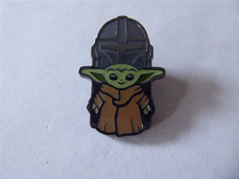 Disney Trading Broches Loungefly Star Wars La Mandalorien Store Boîte - Mando À - £13.88 GBP