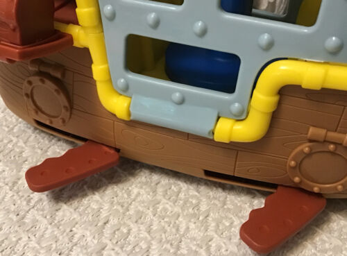 Fisher Price Yoho! Float 'n Go Sub Bucky - BDJ02, No Projectiles, Jake Figure Item image 5