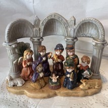 Vintage Holiday Home Accents Children Porcelain 11 Piece Nativity Christmas Set - £9.65 GBP