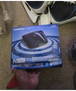 Linksys ultra range plus wireless -N Broadband Router WRT160N V2 by Cisc... - $27.23