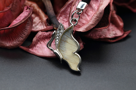 Navia Jewelry Butterfly Wings Danis danis Alloy Mobile Phone Strap HP-4T - £39.90 GBP