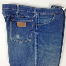 Wrangler 936DEN Blue Jeans Mens Tag Size 38x34  Cowboy Cut Heavy Starched - $14.99