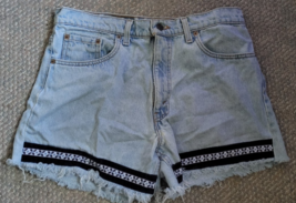 Women&#39;s Cut-Off Levi&#39;s Shorts Denim Size 34 Fringe Decorative Leg Summer... - $18.99