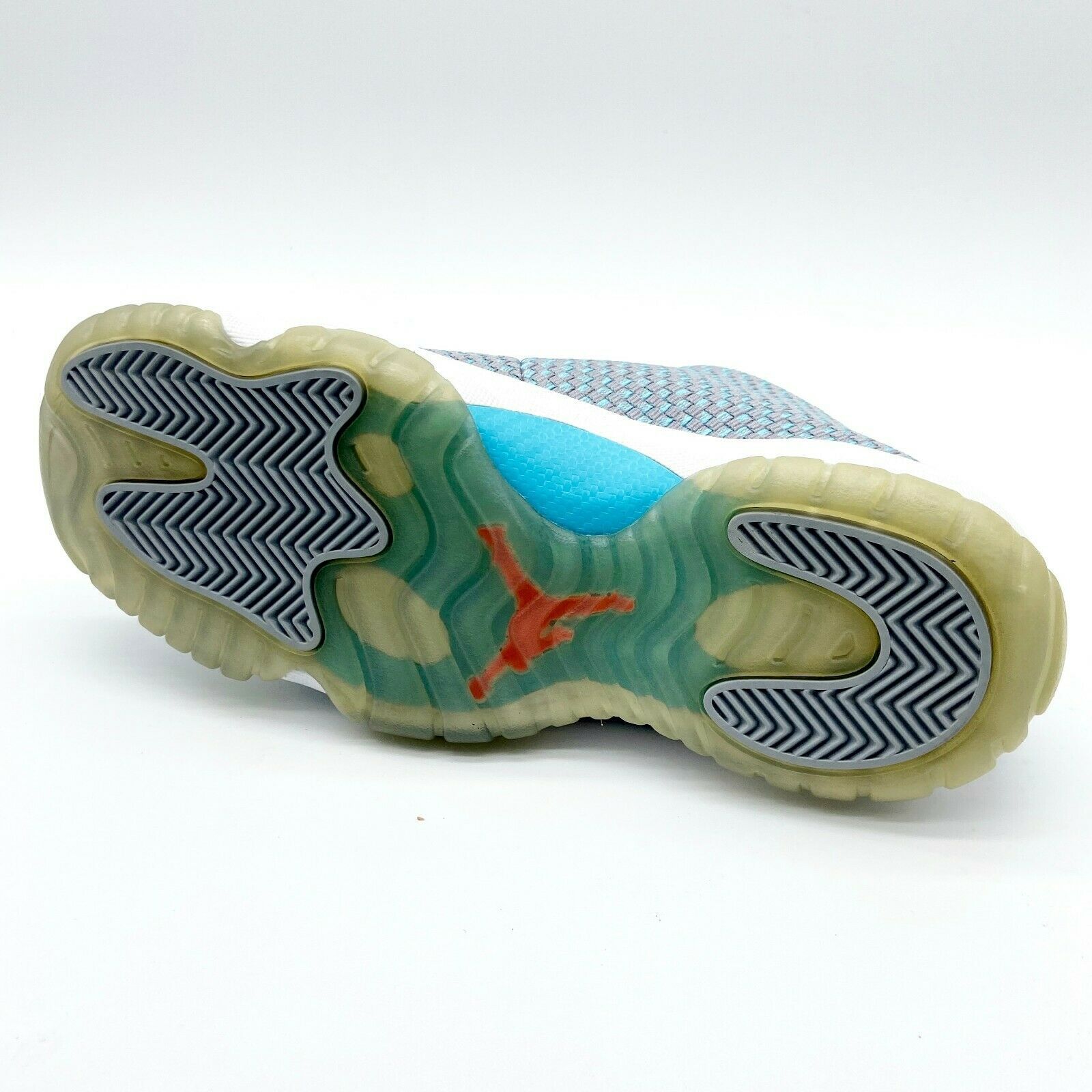 Jordan future size 7 clearance