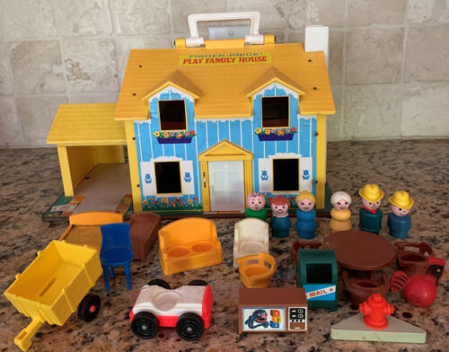 Vintage 1969 Fisher-Price Play Family House #952 With Assorted Accessories - $35.00