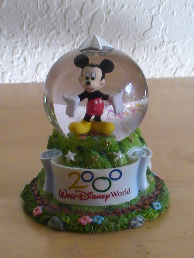 2000 Walt Disney World Miniature Snowglobe - $12.00