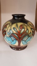 Moorcroft Pottery - Blue Dove - Limited 150 -  FIRST QUALITY - height 10cm. - £414.99 GBP