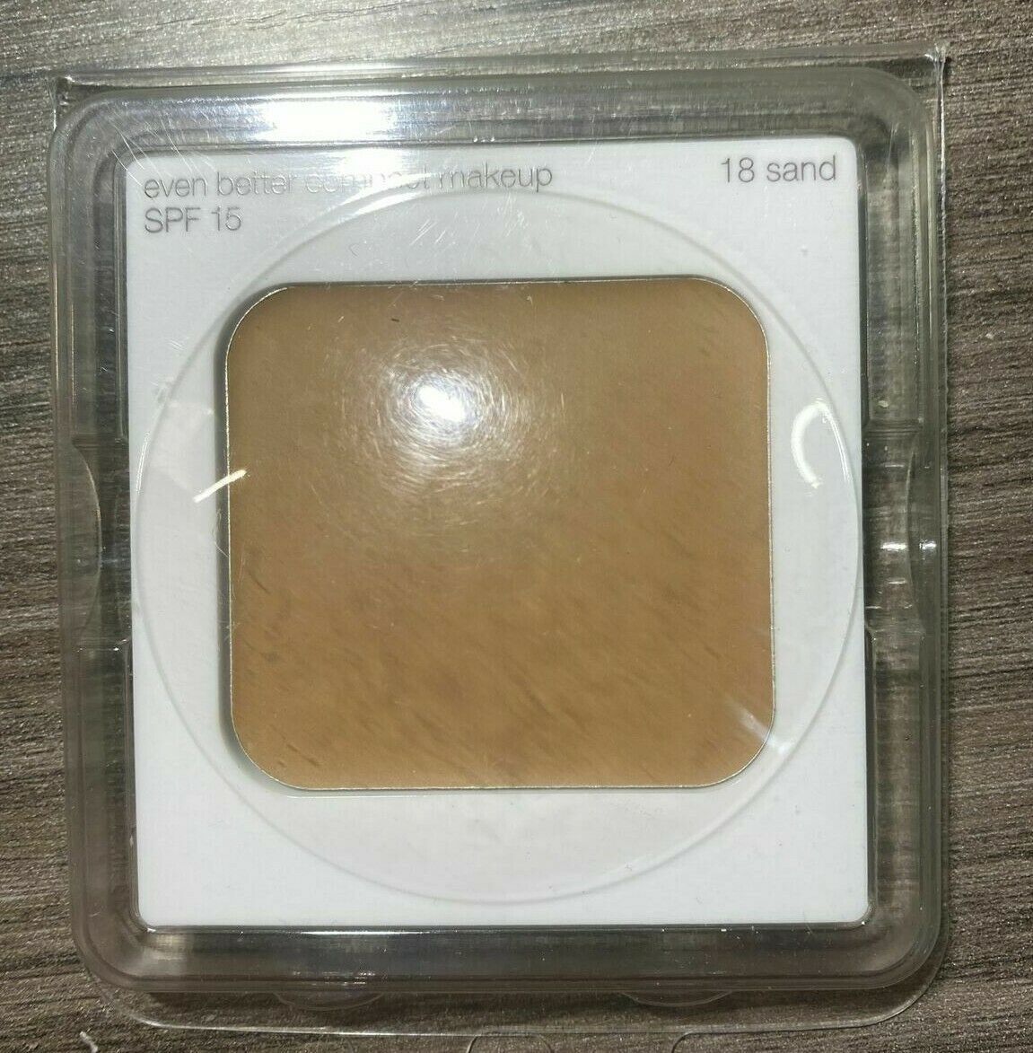Primary image for Clinique Even Better Compact Makeup SPF 15 SAND 18 Refill NeW