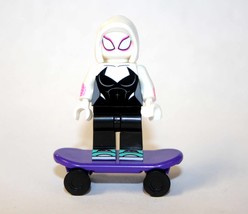 USA Minifigure Toy Gwen Stacy Skateboard Spider-Man Across the Spider-Verse - £6.03 GBP