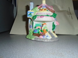 Hoppy Hollow 2004 Flower Shop Ceramic Rabbit Bunny Collectable Nice - $9.00