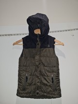 North Face Boys Green Gillet Size Small - $28.95