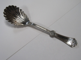 1871  PERSIAN Shell 1847 Rogers Bros AI Sugar Jelly Spoon 6.5" Silverplate Vntg - £7.77 GBP