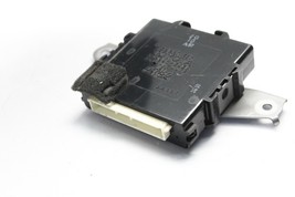 2004-2005 TOYOTA PRIUS SMART KEY THEFT LOCKING CONTROL MODULE P7126 image 4