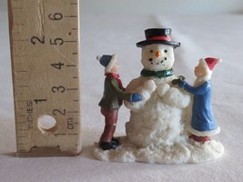 Christmas Village Boy Girl Building Snowman Brother Sister Friends 2.1&quot; Children - £7.52 GBP