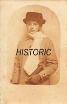 YOUNG WOMAN SCARF &amp; HAT~KRIEGSJAHR-YEAR OF THE WAR~1916-17 PHOTO POSTCARD - £6.74 GBP